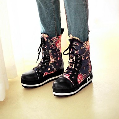 flat round toe boots